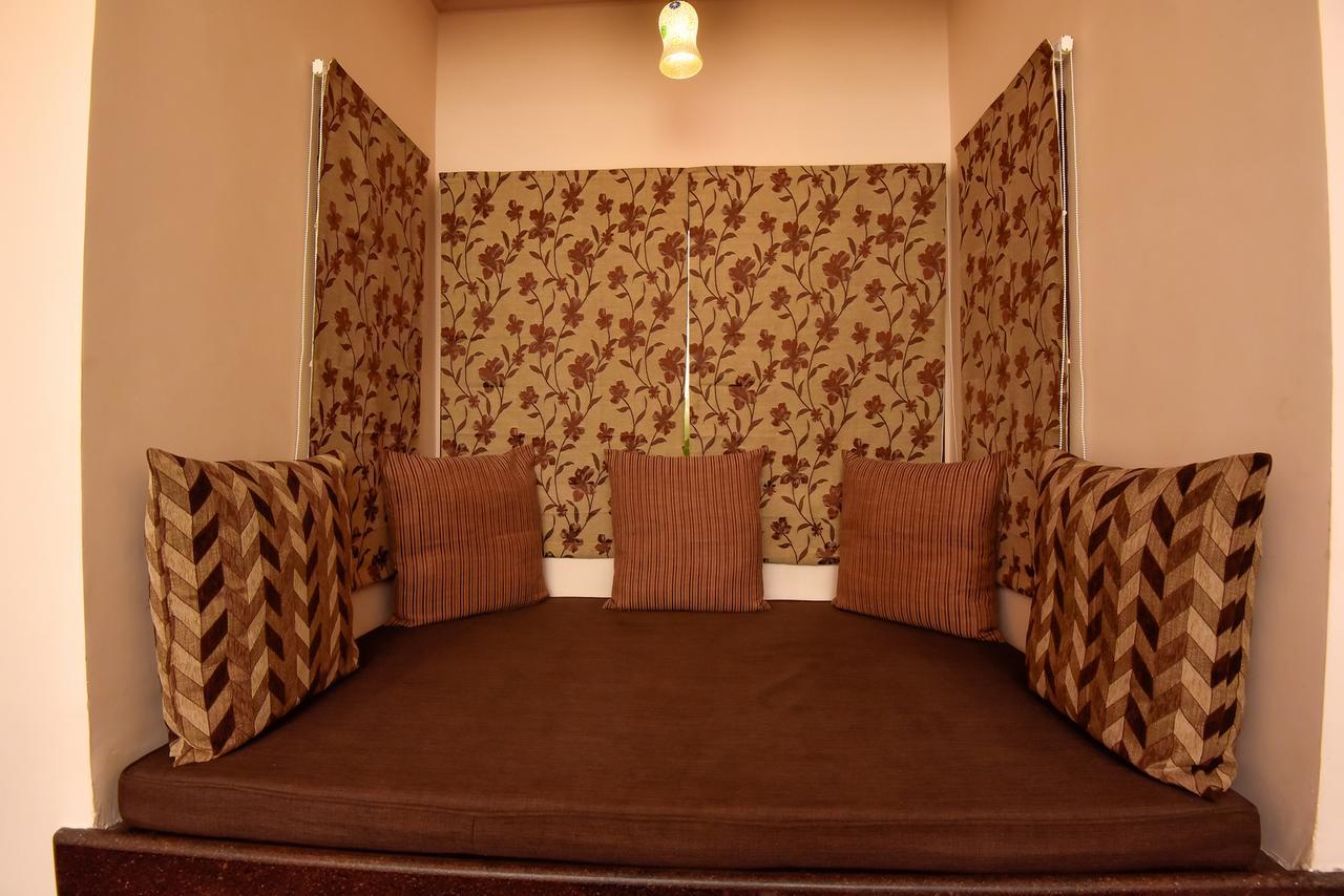 אודייפור Araliayas Resort & Spa מראה חיצוני תמונה